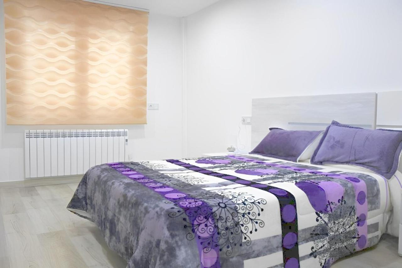RECOMENDADO: Wifi+ 12 min ayto + 4 habs dobles + PARKING Oviedo Exterior foto